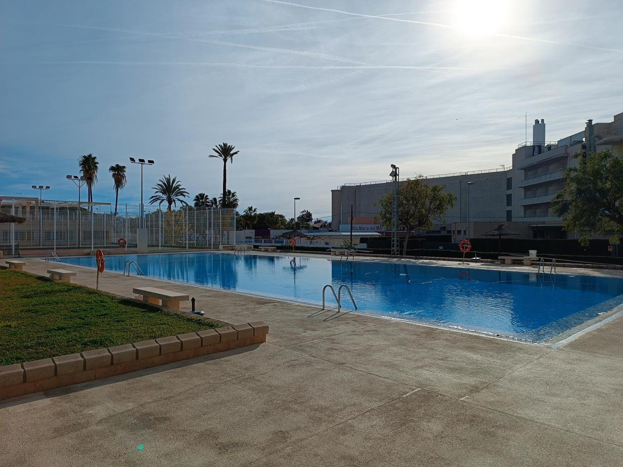 Playa Cannet 20 Km Valencia Piscina Tennis Canet d'En Berenguer Extérieur photo