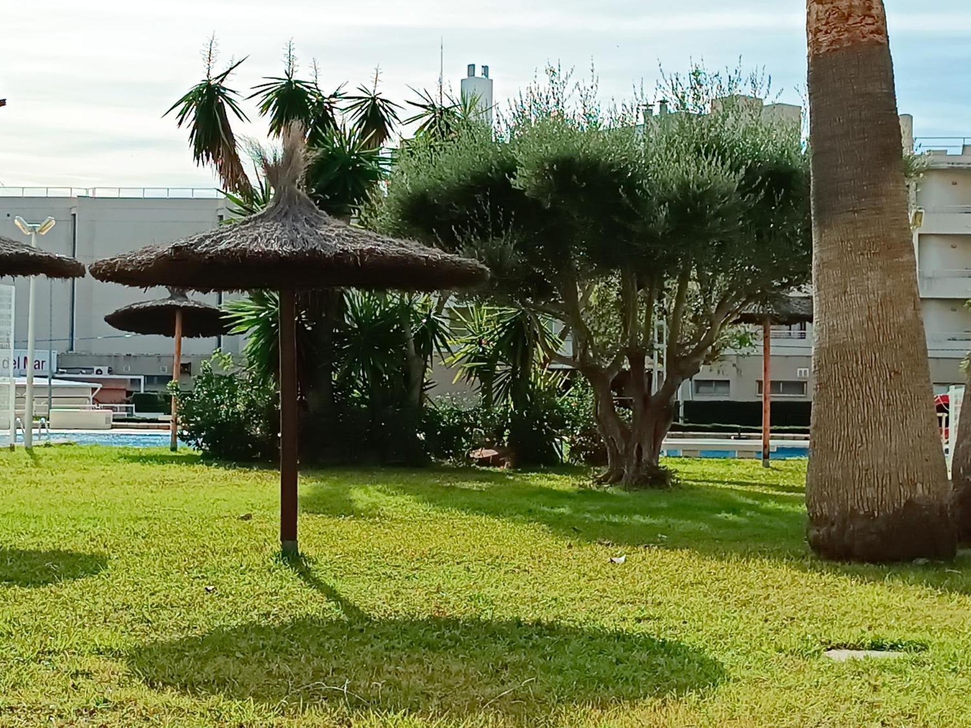 Playa Cannet 20 Km Valencia Piscina Tennis Canet d'En Berenguer Extérieur photo